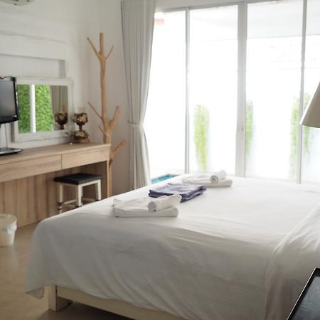 Costa Village Pool Villa Jomtien Beach Exterior foto