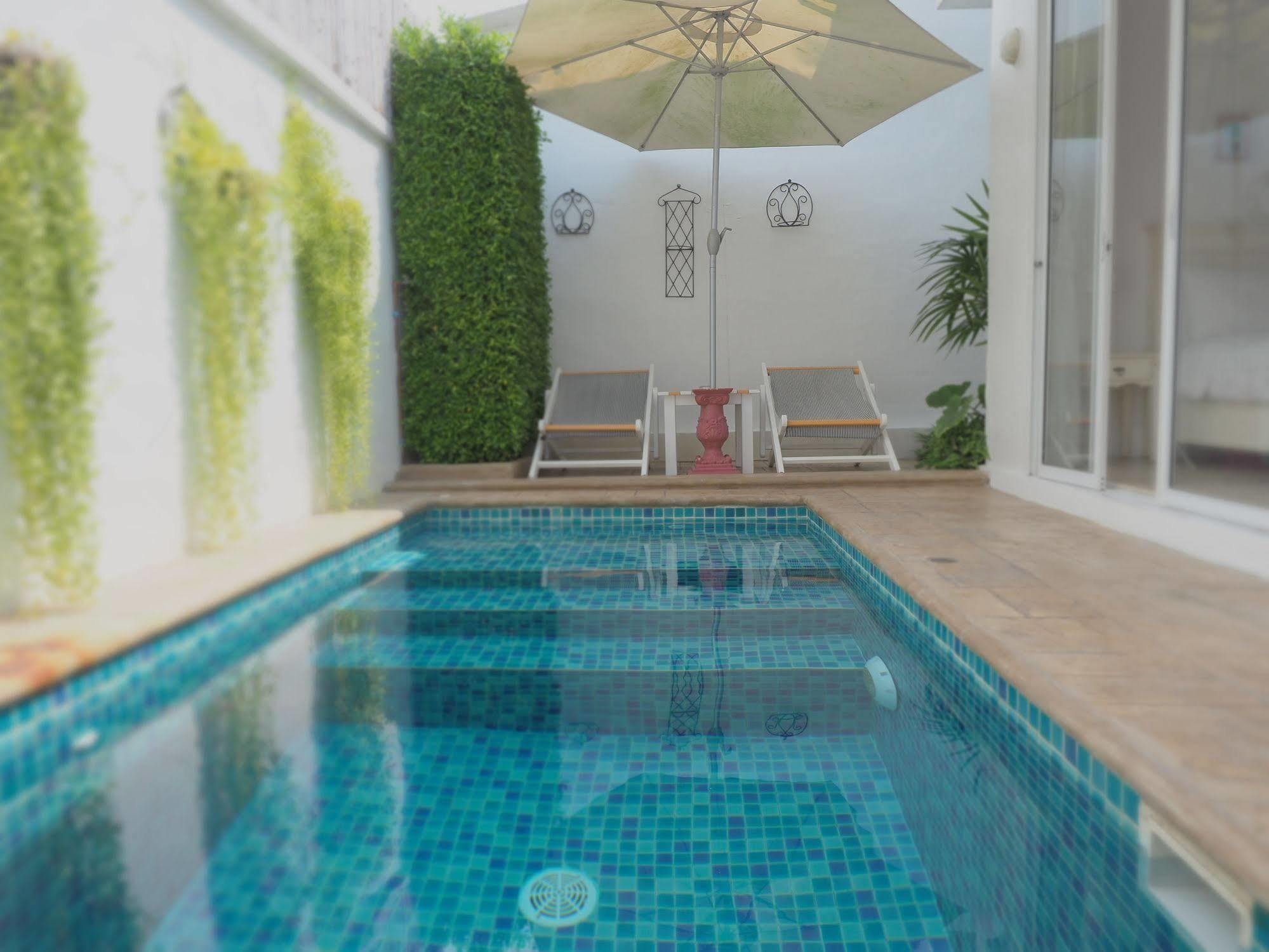 Costa Village Pool Villa Jomtien Beach Exterior foto