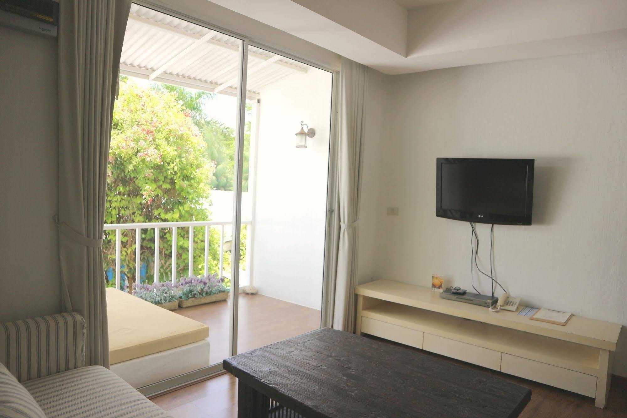 Costa Village Pool Villa Jomtien Beach Exterior foto
